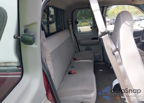 1999 Ford F150 from USA, damaged, VIN 1FTRX18W4XNB61806